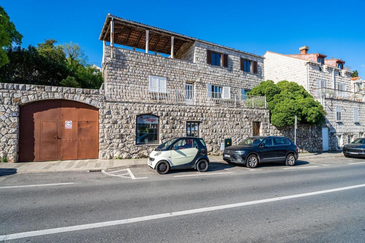 Apartment Sisic *