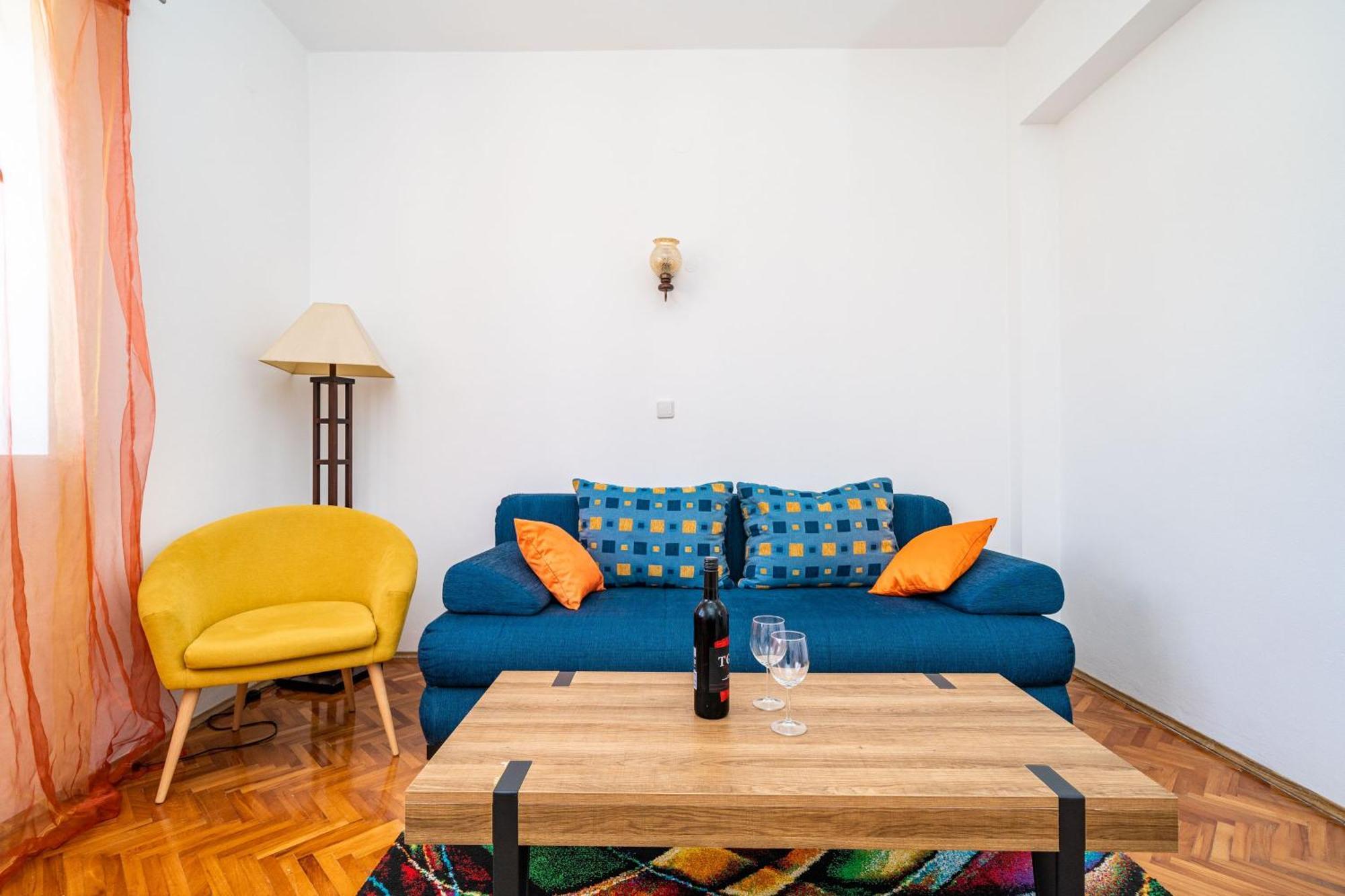Apartment Sisic *
